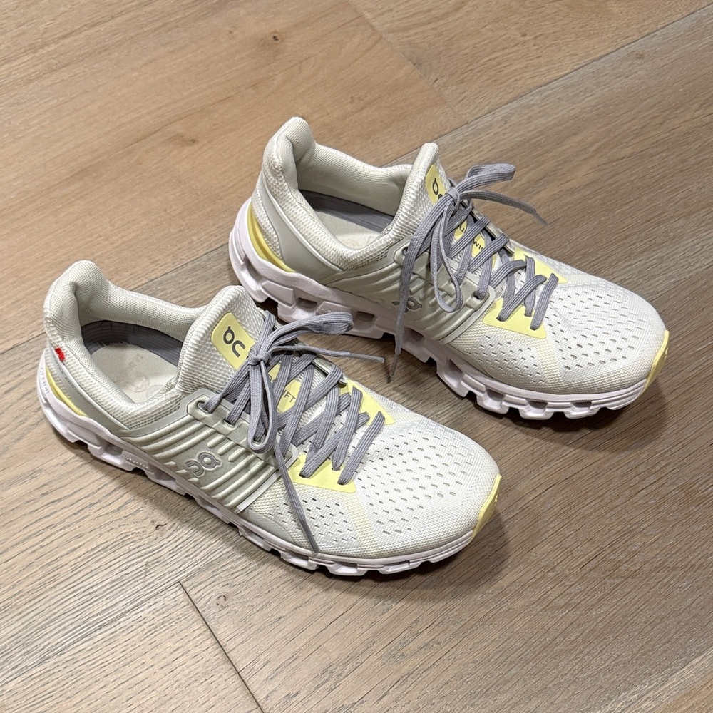 On Running Cloudswift size 8